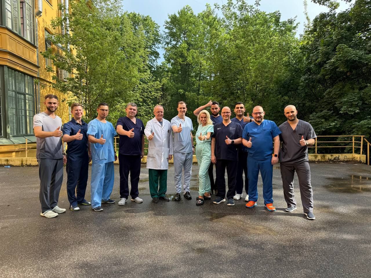 Образовательный курс в НИИФ: Живая хирургия – практика, наука и вдохновение